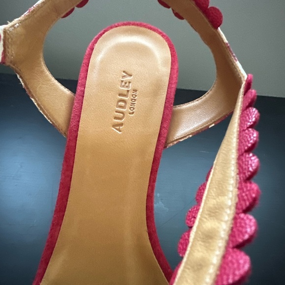 NWOT! Audley Beryl platform sandals size 38 (never worn) - Picture 6 of 8